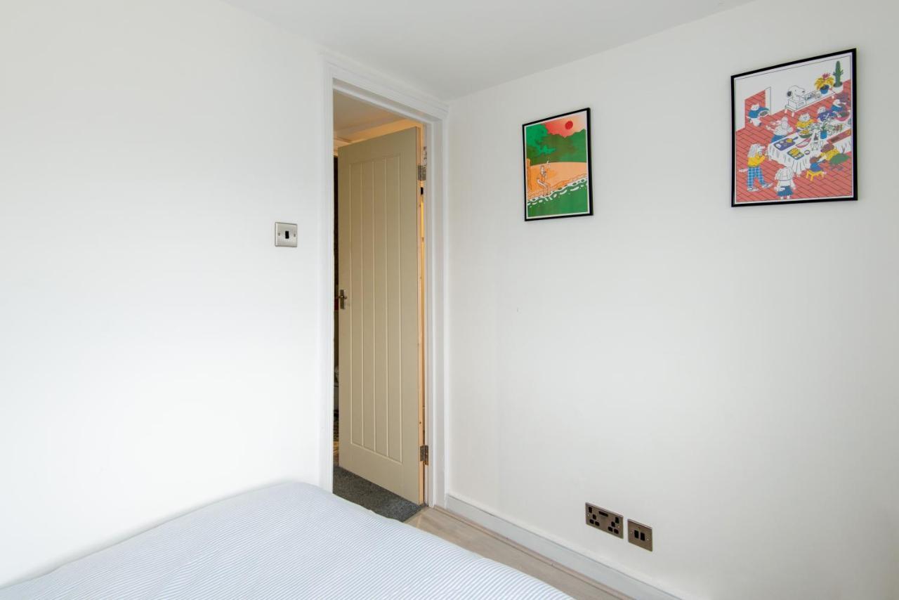 Central One-Bedroom, 99 Steps To The Sea Brighton Ngoại thất bức ảnh
